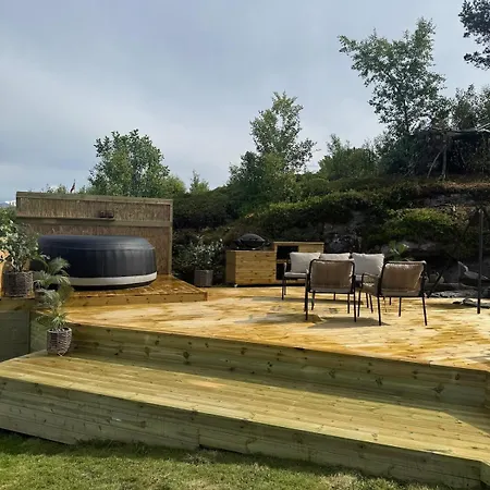 Sjohytte Med Jacuzzi, Sauna Og Panoramautsikt * Narvik