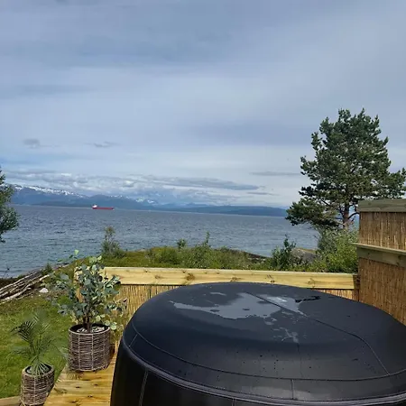 Sjohytte Med Jacuzzi, Sauna Og Panoramautsikt Tatil Evi *