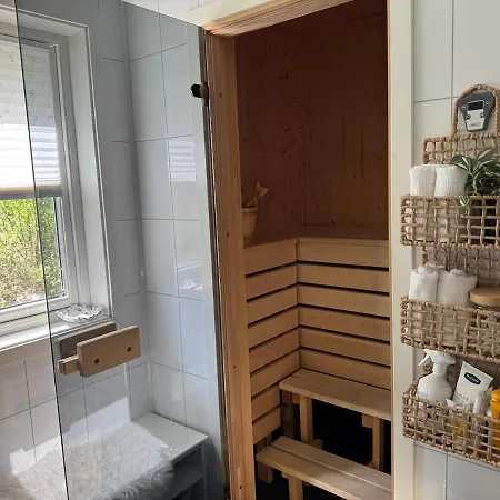 Sjohytte Med Jacuzzi, Sauna Og Panoramautsikt * Narvik